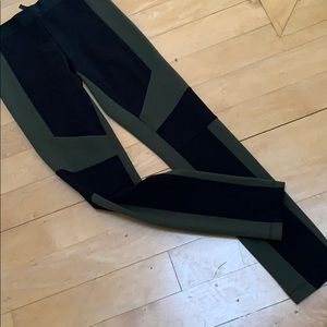 BCBGMAXAZRIA Olive and Black Leggings